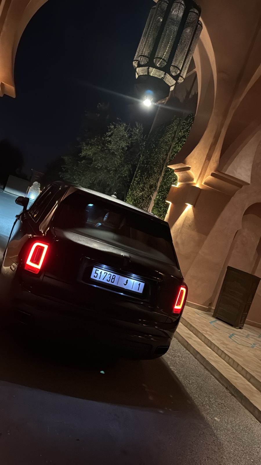Rolls-Royce au palais marocain — Noor Elite Chauffeur